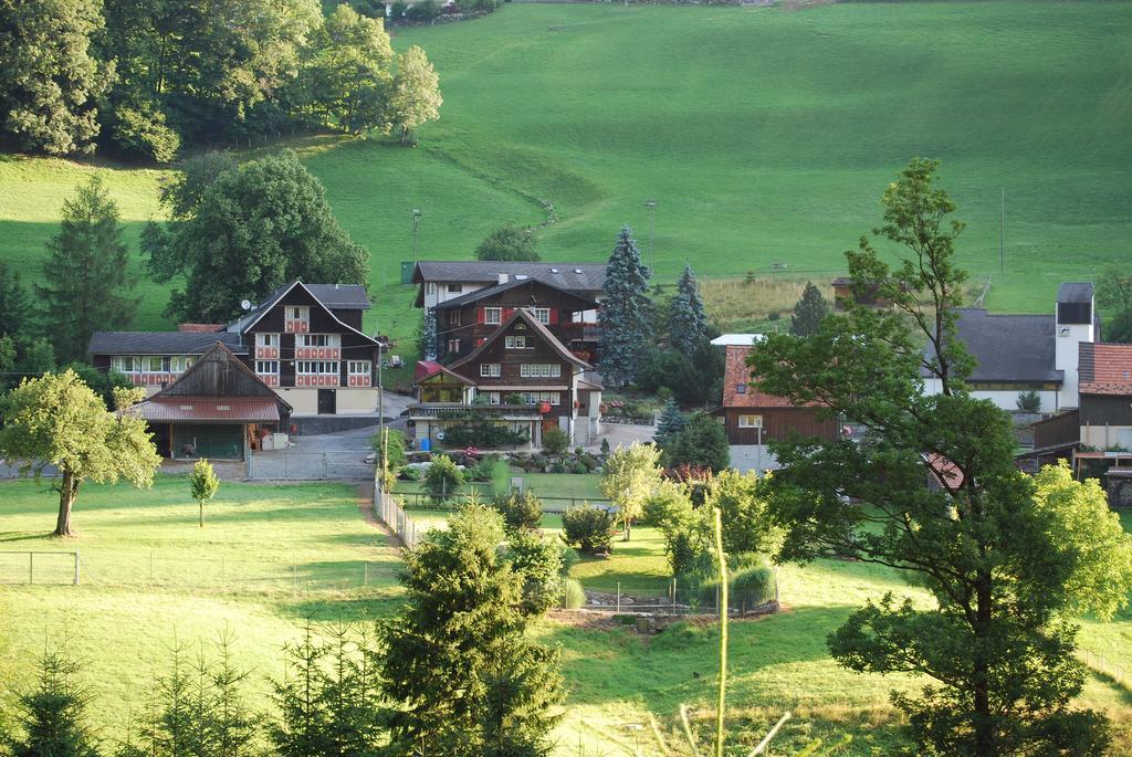B&B Haus Zur Krone Oberriet Ngoại thất bức ảnh